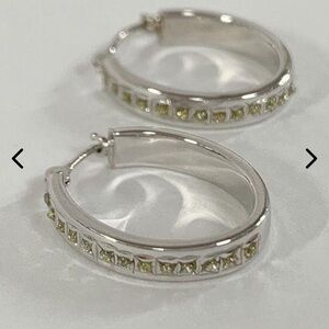 ‼️SOLD‼️14k White Gold Hoop Earrings